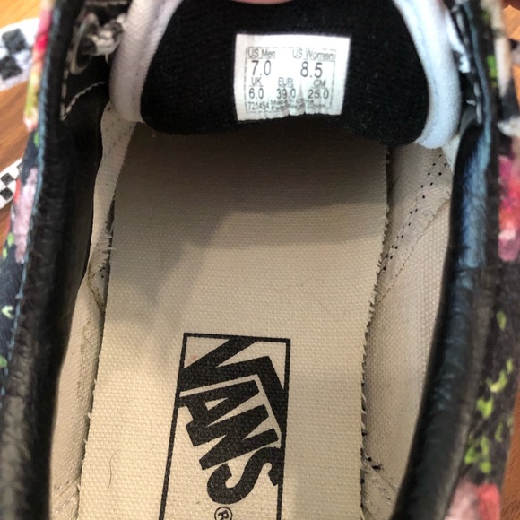 Vans- customs - Picture 13 of 14